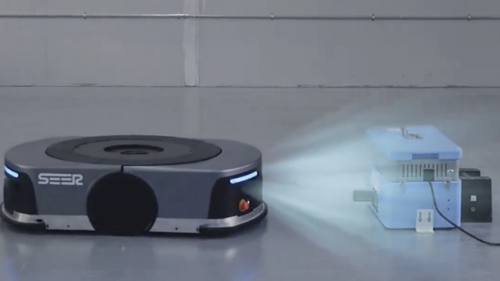 自動充電機能標準搭載